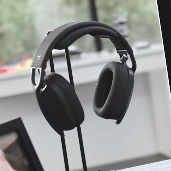 Logitech Zone Vibe 100 in Use