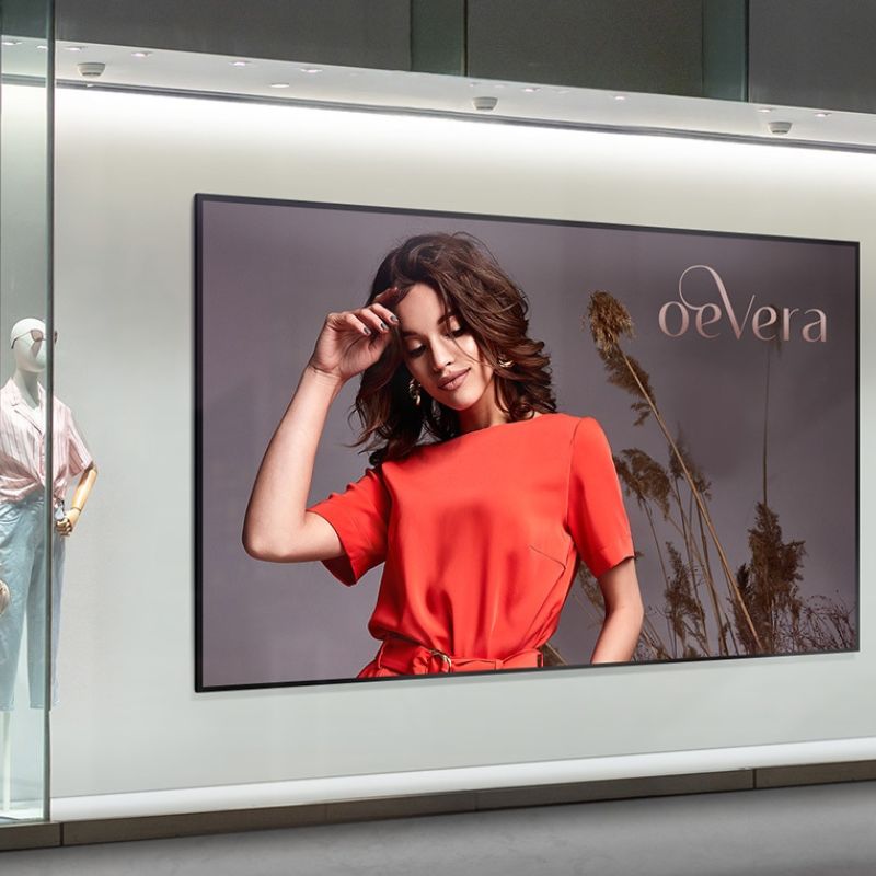 Samsung QH115F Pantalla cartelería digital 4K 115