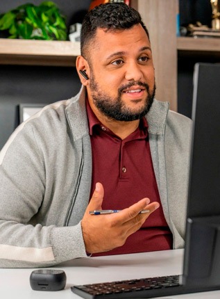 Poly Voyager Free 60+ Negro UC - USB-C + Estuche táctil - Onedirect