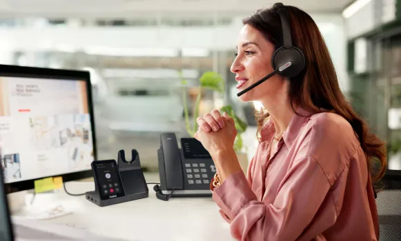 Auriculares inalámbricos con micrófono y base para teléfono de sobremesa