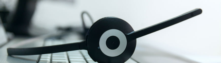 Teléfono fijo con auriculares